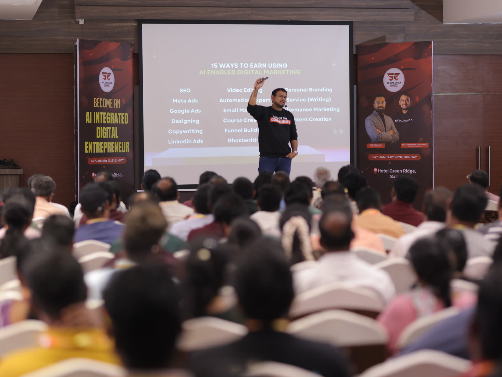 The work, the room, the people. - image 7